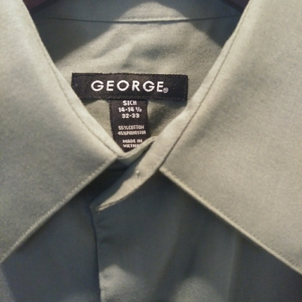 George button up - Picture 2 of 2